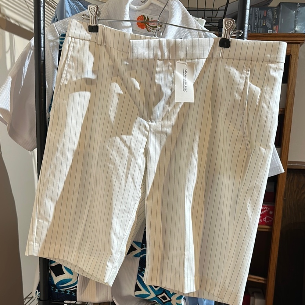 Banana republic size 8 shorts nwt